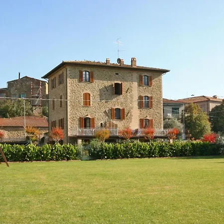 Sleeps 3 Air Con Apartment *