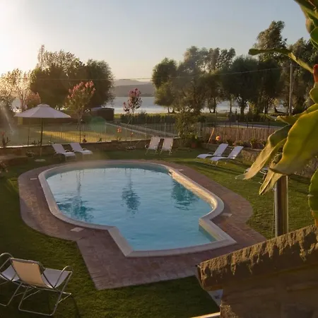 Sleeps 3 Air Con * Magione