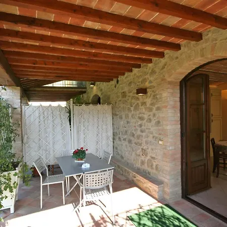 Sleeps 3 Air Con *